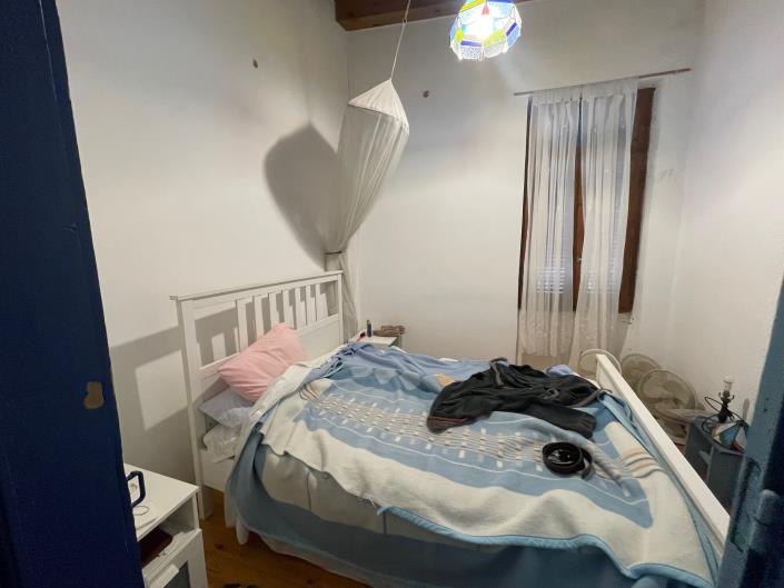 Image No.6-2 Bed Townhouse for sale