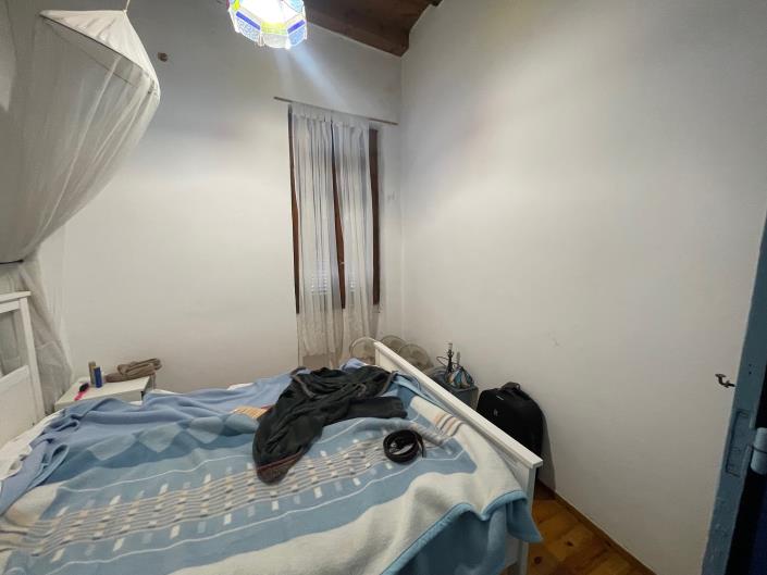 Image No.7-2 Bed Townhouse for sale