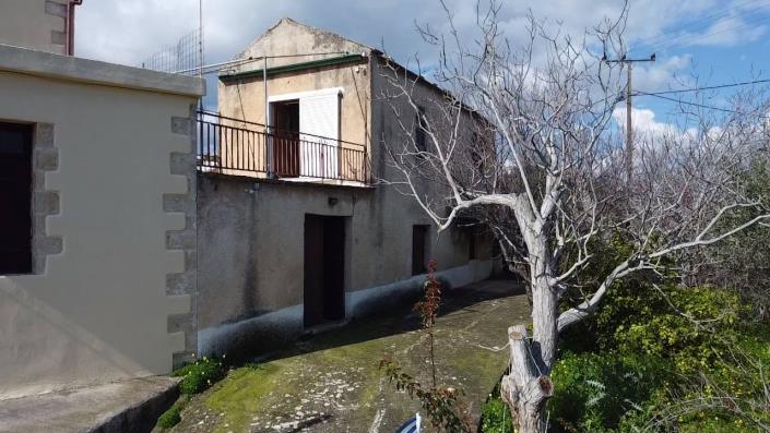 Image No.3-3 Bed House for sale