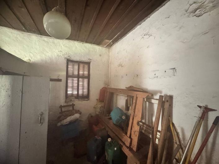 Image No.20-3 Bed House for sale