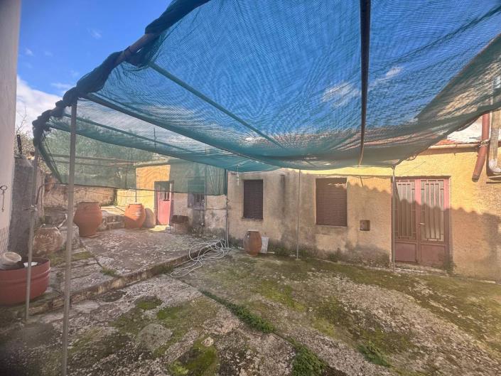 Image No.32-3 Bed House for sale