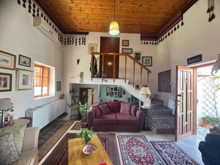 Image No.26-2 Bed House for sale