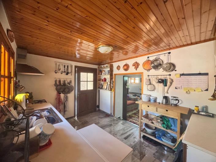 Image No.35-2 Bed House for sale