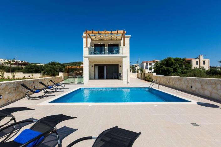 Image No.1-5 Bed House/Villa for sale