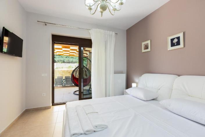 Image No.33-5 Bed House/Villa for sale