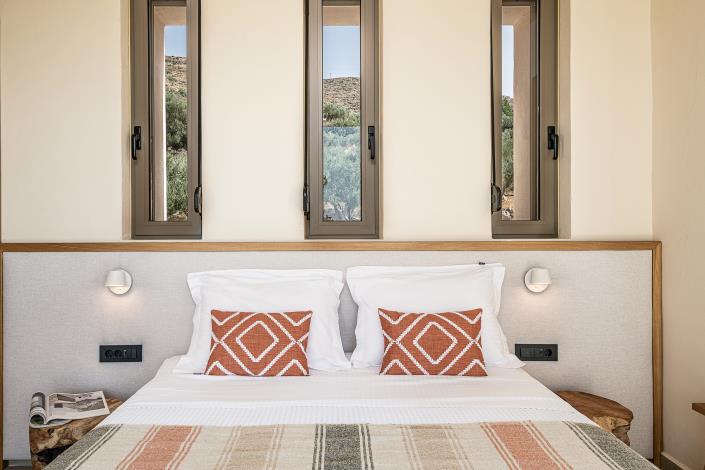 Image No.15-2 Bed Villa for sale