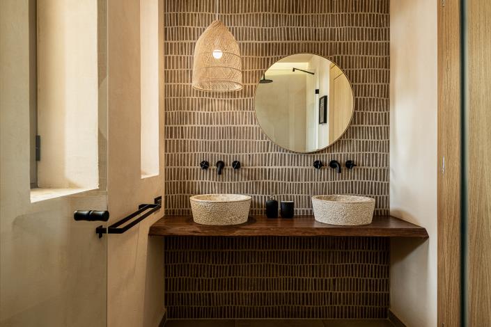 Image No.40-2 Bed Villa for sale