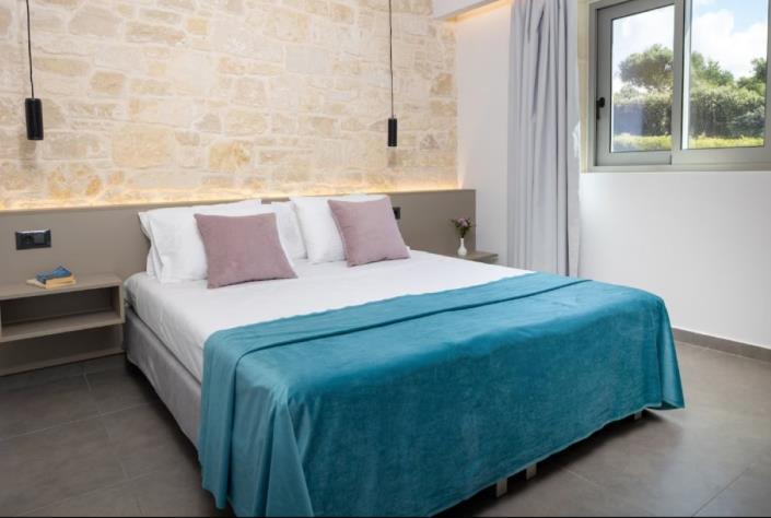 Image No.12-4 Bed Villa for sale