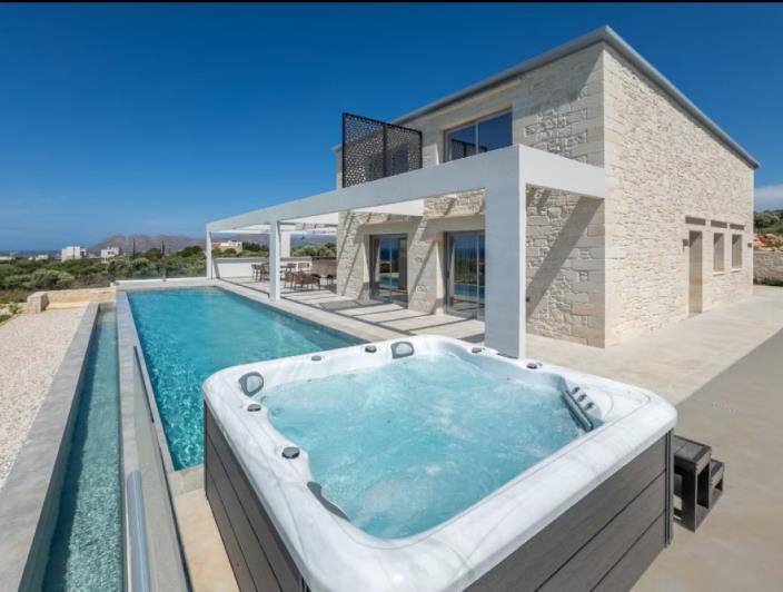 Image No.23-4 Bed Villa for sale