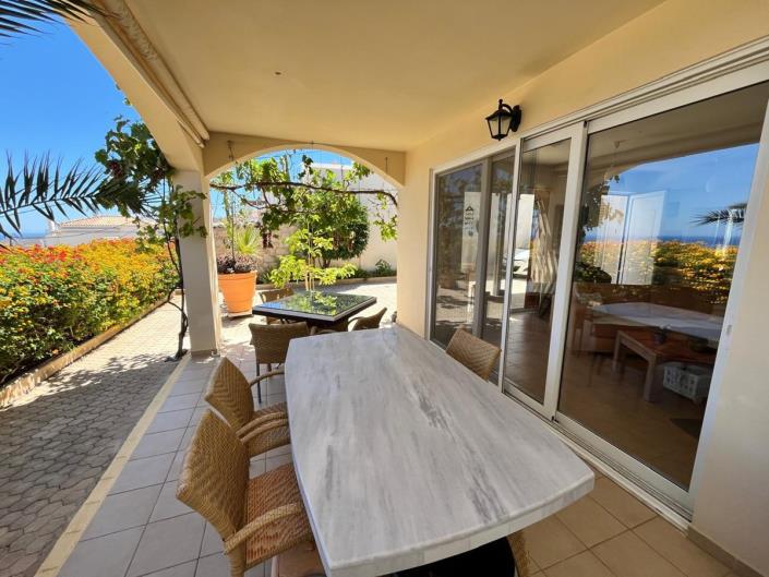 Image No.17-2 Bed House for sale