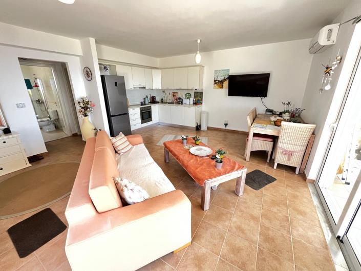 Image No.26-2 Bed House for sale