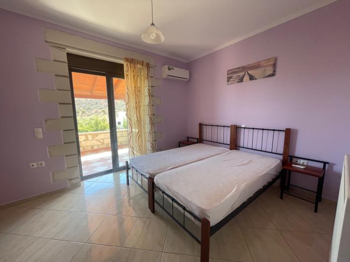 Image No.2-2 Bed House/Villa for sale