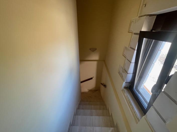 Image No.10-2 Bed House/Villa for sale