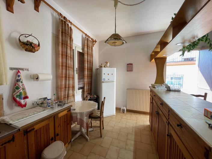 Image No.13-2 Bed House for sale