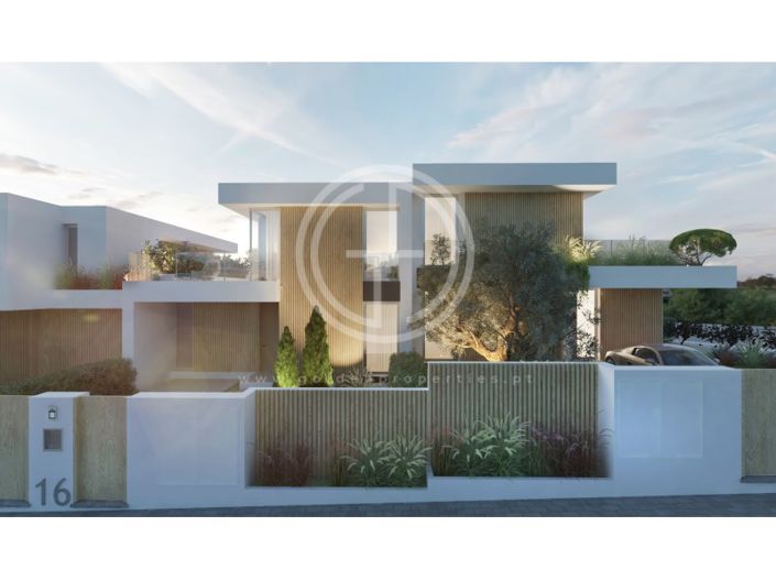 Image No.13-3 Bed House for sale