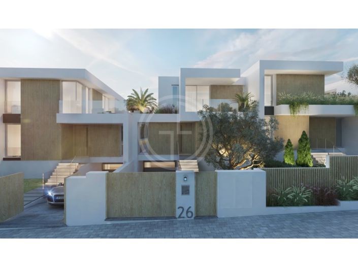 Image No.15-3 Bed House for sale