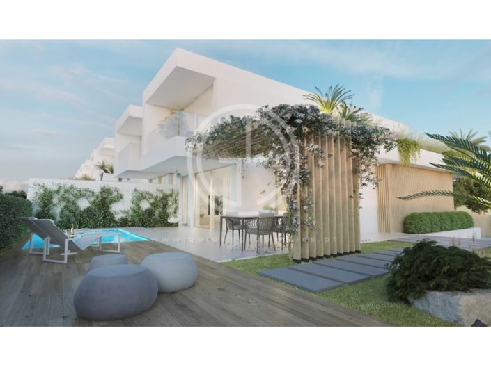 Image No.21-3 Bed House for sale