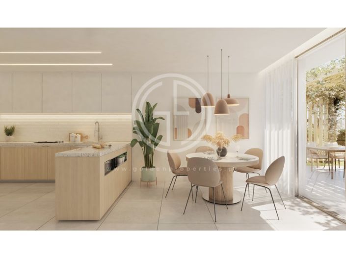 Image No.4-3 Bed House for sale