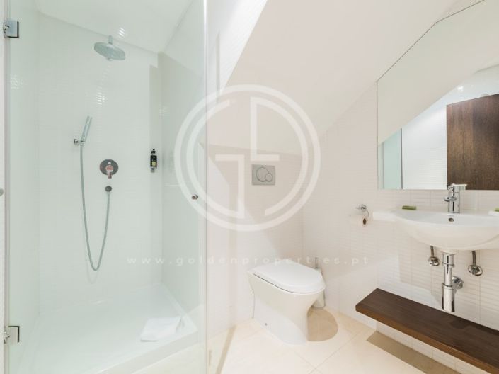 Image No.13-2 Bed Apartment for sale