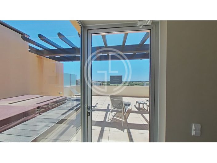 Image No.33-2 Bed Apartment for sale