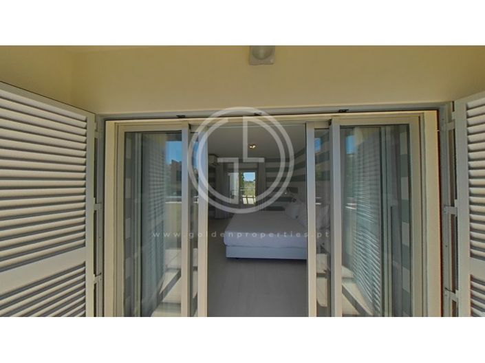 Image No.36-3 Bed House for sale