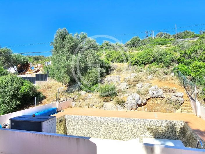 Image No.29-4 Bed House for sale