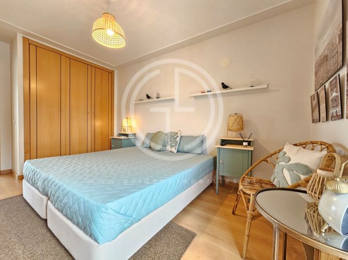 Image No.10-3 Bed House for sale