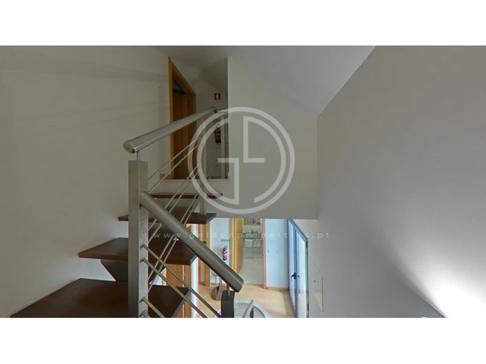 Image No.105-3 Bed House for sale