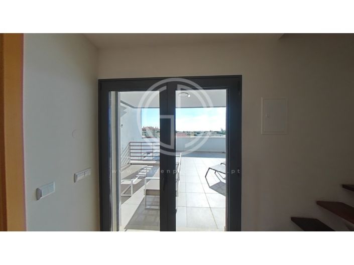 Image No.111-3 Bed House for sale