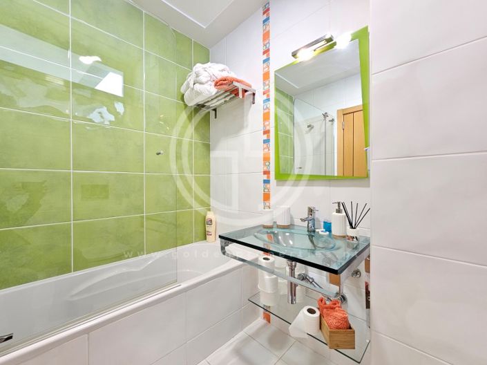 Image No.22-3 Bed House for sale