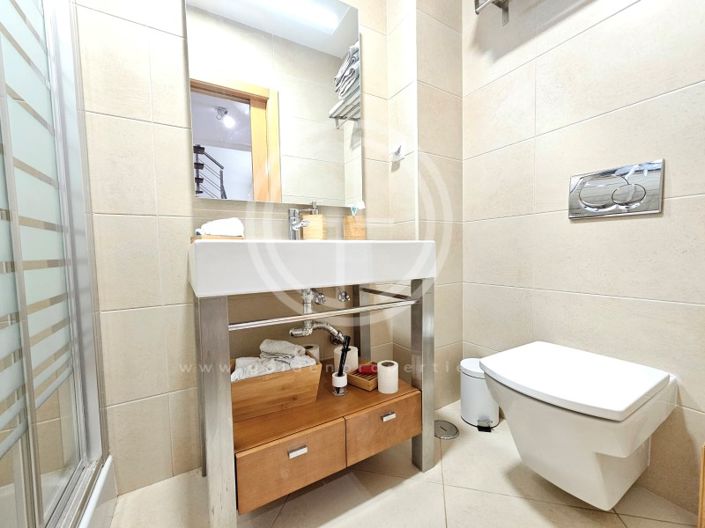 Image No.24-3 Bed House for sale