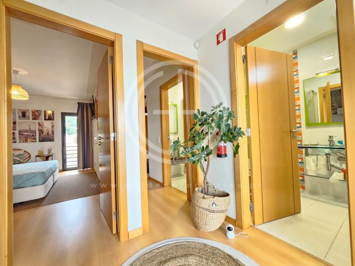 Image No.25-3 Bed House for sale