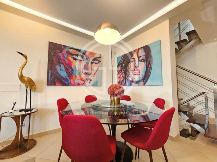 Image No.30-3 Bed House for sale