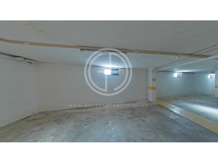 Image No.49-3 Bed House for sale