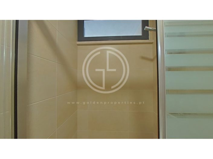 Image No.57-3 Bed House for sale