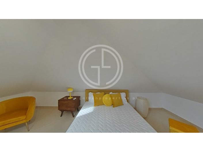 Image No.82-3 Bed House for sale