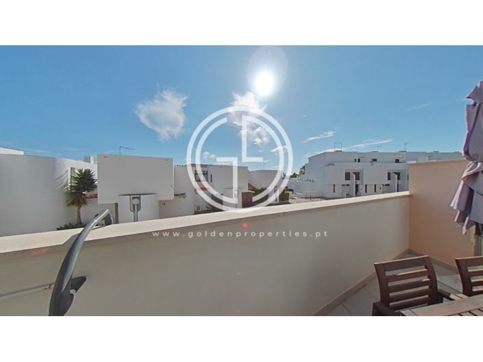 Image No.96-3 Bed House for sale