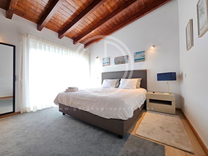 Image No.17-3 Bed House for sale