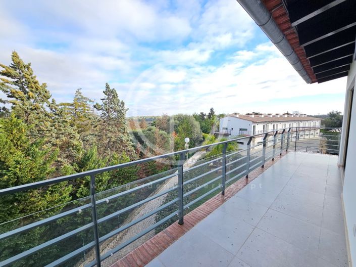 Image No.41-3 Bed House for sale