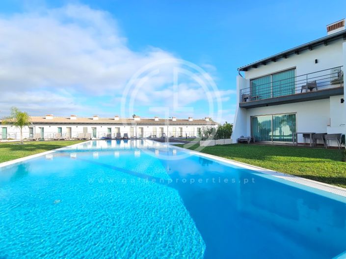 Image No.47-3 Bed House for sale