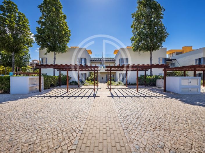 Image No.22-2 Bed Apartment for sale