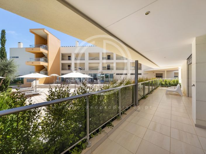 Image No.20-3 Bed Apartment for sale