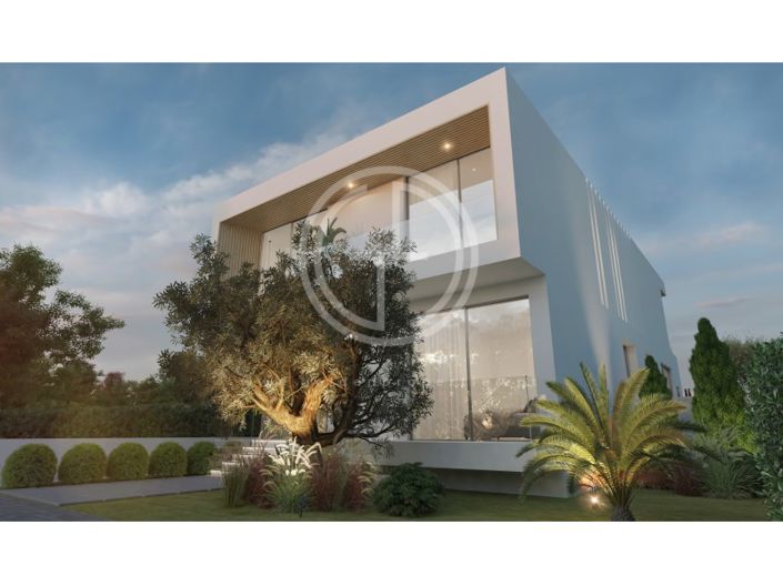 Image No.4-5 Bed House for sale