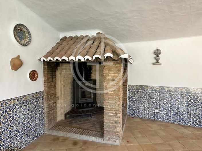 Image No.20-3 Bed House for sale