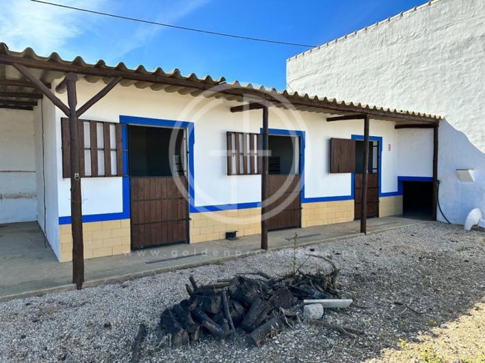 Image No.27-3 Bed House for sale