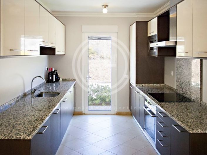 Image No.4-3 Bed House for sale