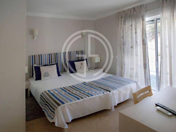 Image No.7-3 Bed House for sale