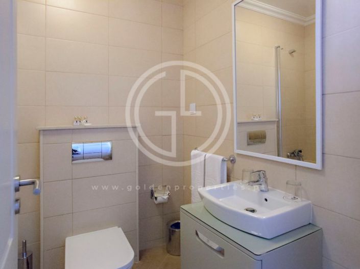 Image No.9-3 Bed House for sale