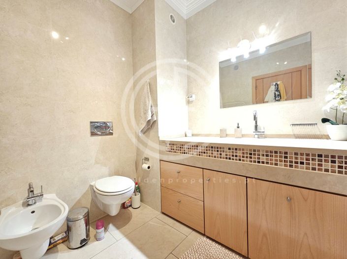 Image No.21-2 Bed Apartment for sale