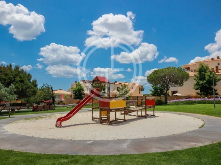 Image No.30-2 Bed Apartment for sale